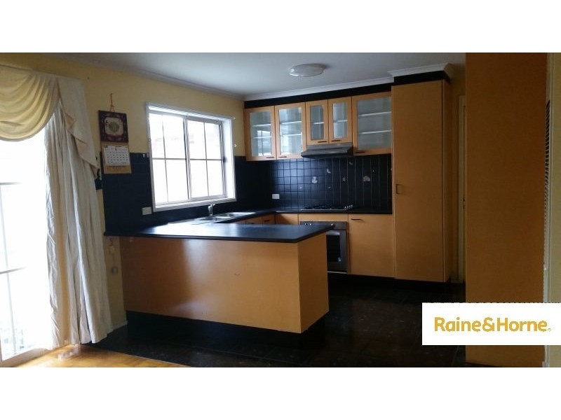 1 Norton Place, Roxburgh Park VIC 3064