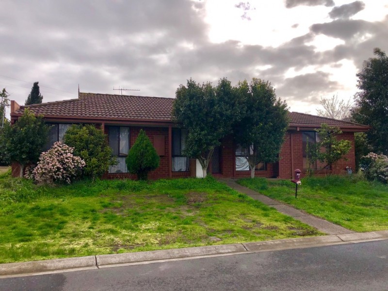 2 Ormond Rise, Roxburgh Park VIC 3064