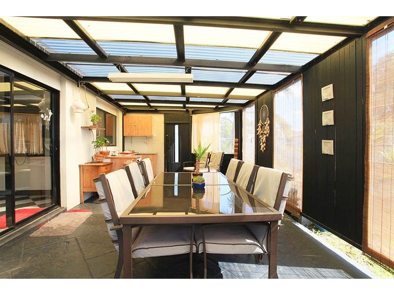 1 Barrett Court, Roxburgh Park VIC 3064