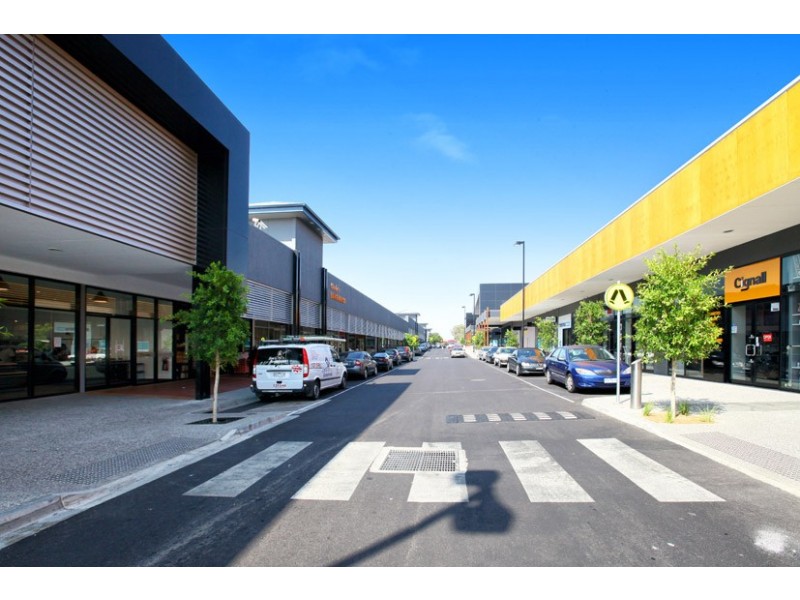 1 Barrett Court, Roxburgh Park VIC 3064