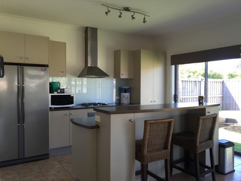 12 Ashville Place, Craigieburn VIC 3064