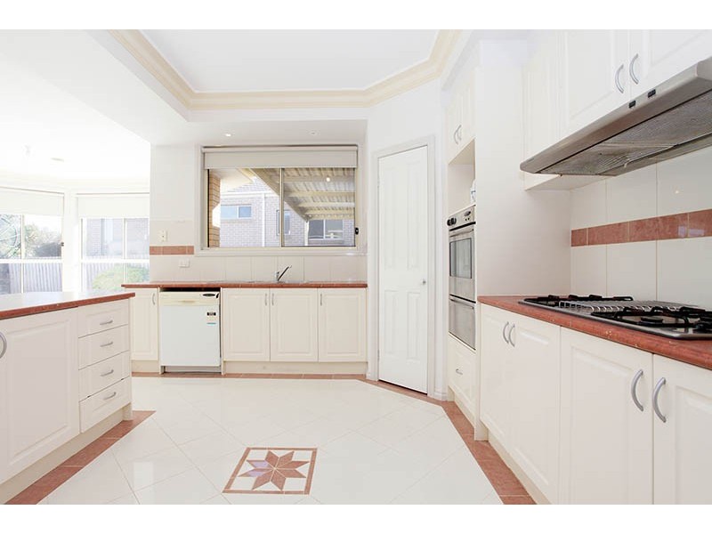 26 Greensted Grove, Roxburgh Park VIC 3064