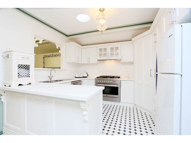 9 Parker Court, Roxburgh Park VIC 3064