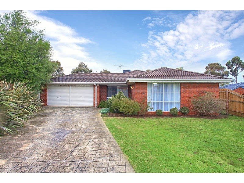 17 Terrell Court, Roxburgh Park VIC 3064