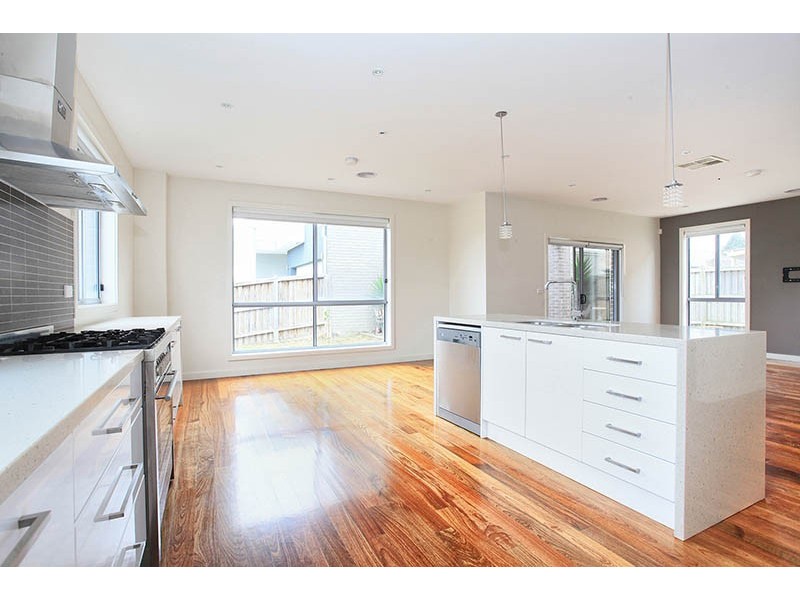 53 Cascade Terrace, Craigieburn VIC 3064