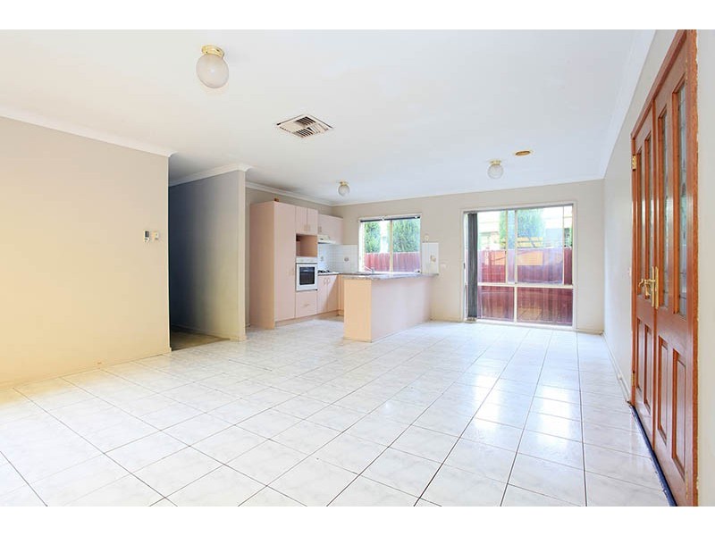 16 Bootie court, Roxburgh Park VIC 3064