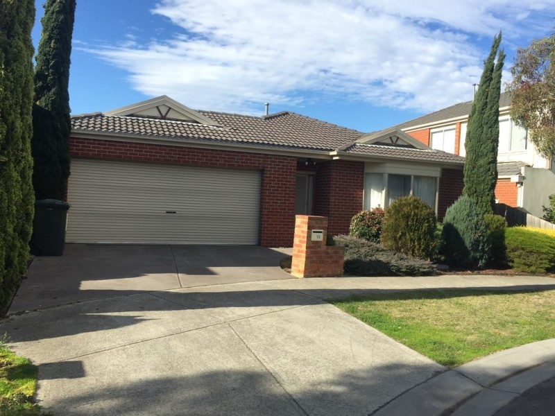 12 Chesterville Crt, Roxburgh Park VIC 3064