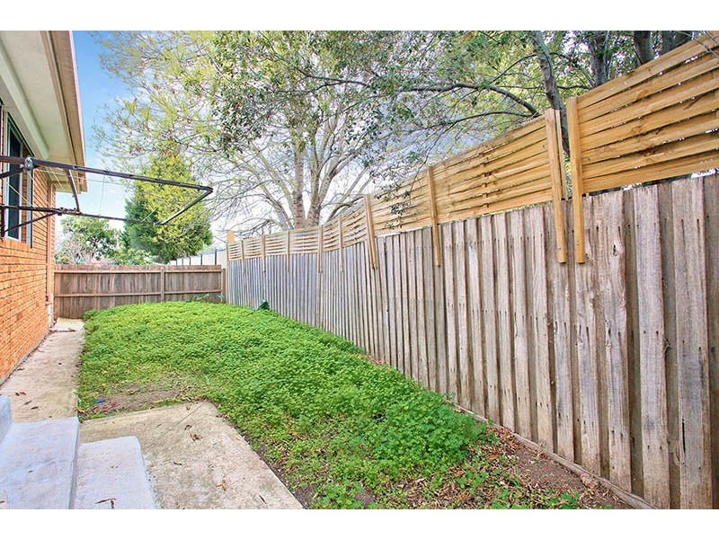 U2/17 Mitta Mitta Way, Meadow Heights VIC 3048