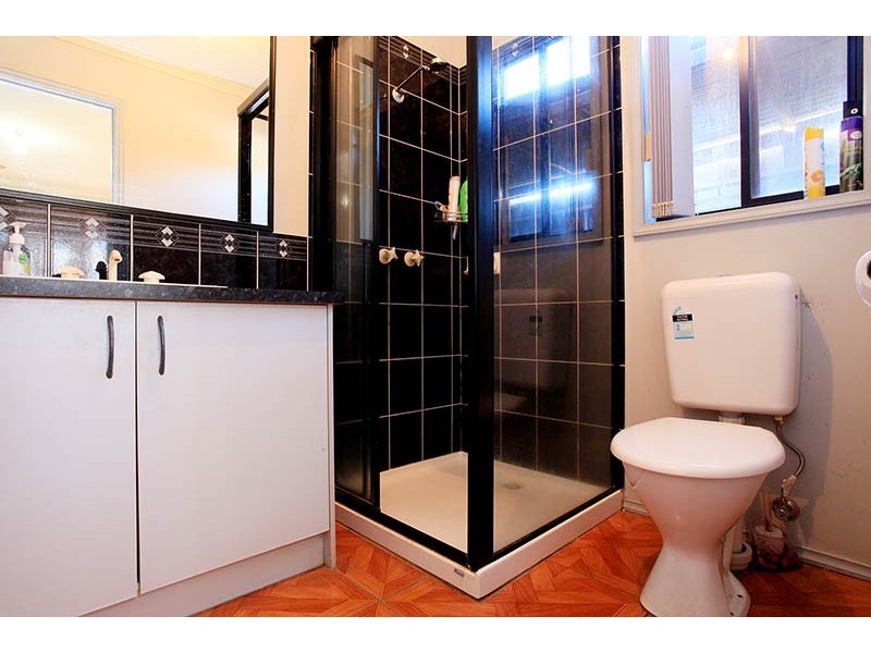 20 Southern Cross Drive, Roxburgh Park VIC 3064