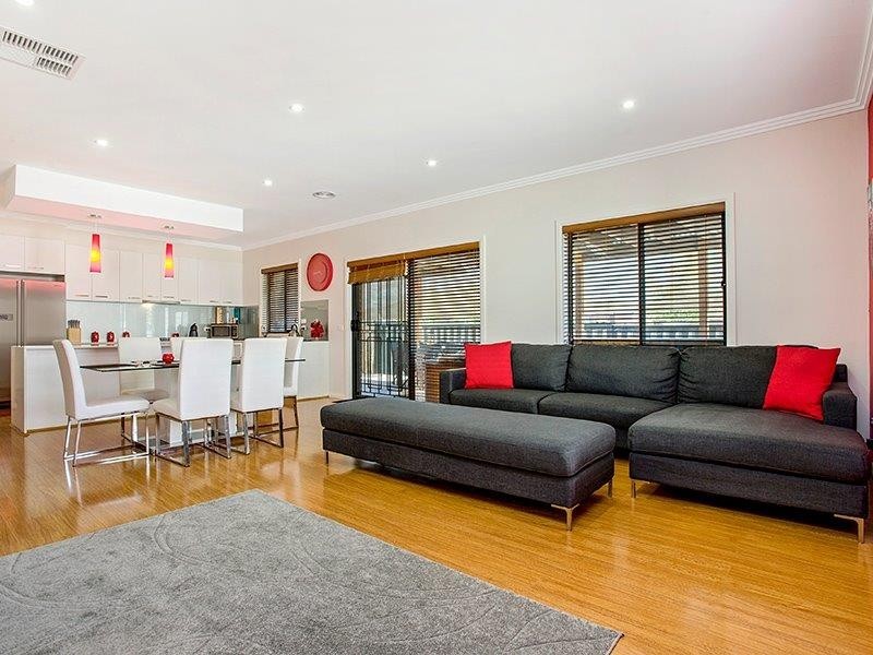 1 Moor Park Drive, Craigieburn VIC 3064