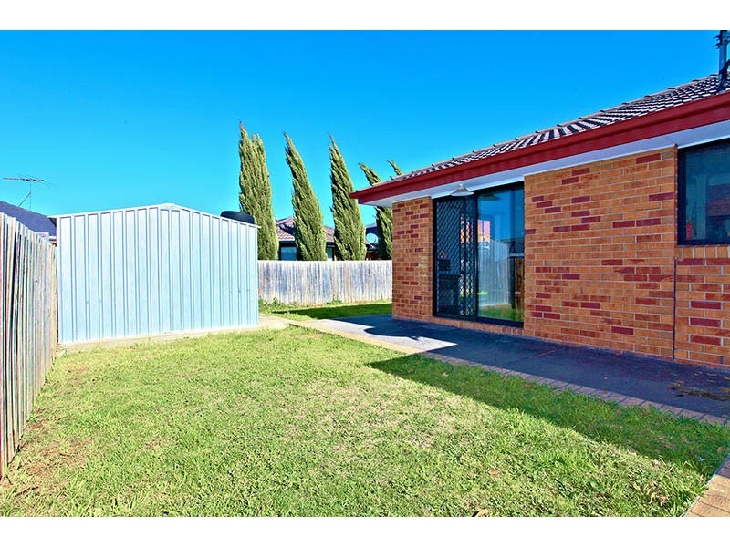 43 Sandover Drive, Roxburgh Park VIC 3064