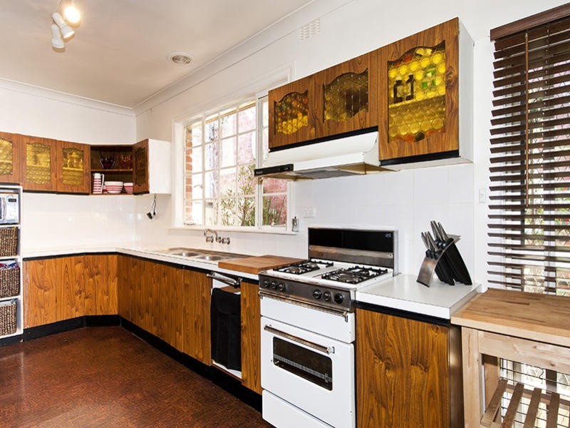 144 MELVILLE ROAD, Pascoe Vale South VIC 3044
