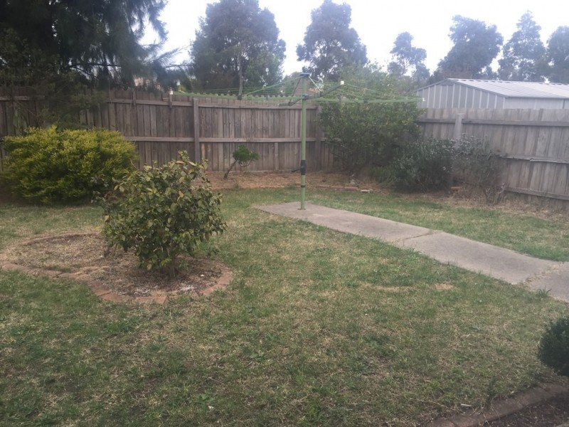 36 Rostron way, Roxburgh Park VIC 3064