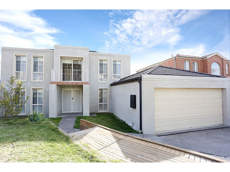 126 Mcpherson Boulevard, Roxburgh Park VIC 3064