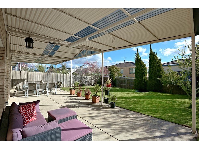 126 Mcpherson Boulevard, Roxburgh Park VIC 3064