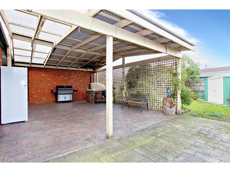 14 Dozey Court, Roxburgh Park VIC 3064