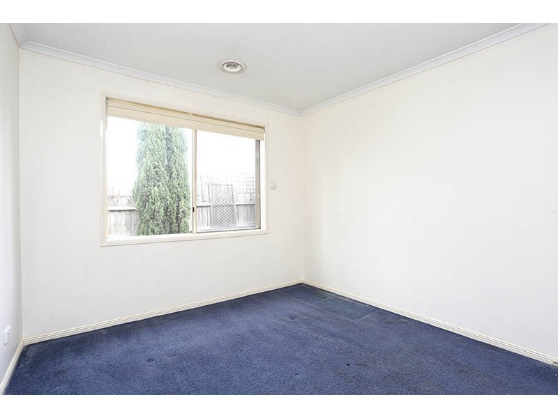 23 Kingsford Way, Roxburgh Park VIC 3064