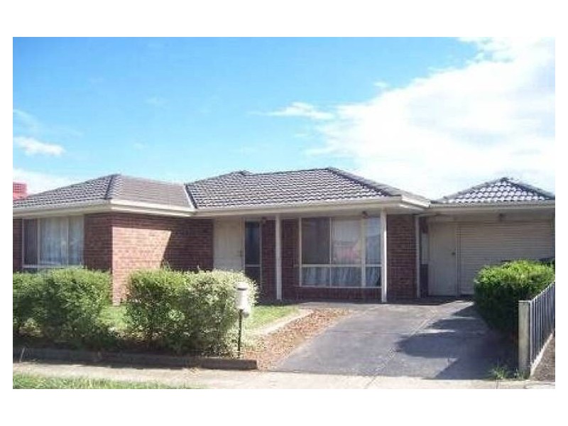 9 Lincolne Crescent, Roxburgh Park VIC 3064