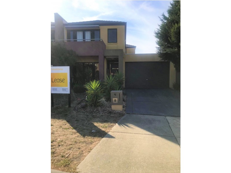 8 Tuscany Court, Roxburgh Park VIC 3064