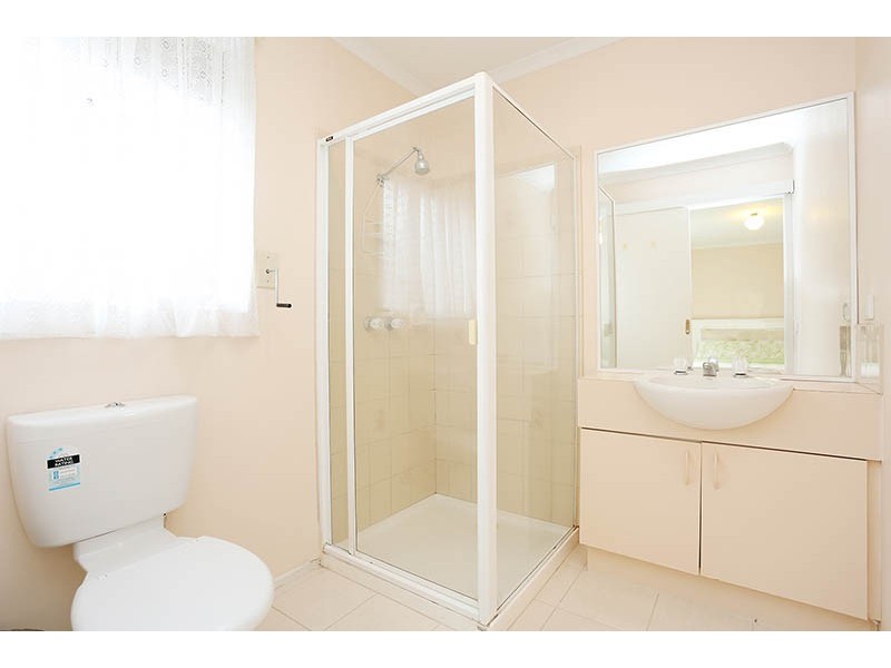 7 Sherwin Place, Roxburgh Park VIC 3064