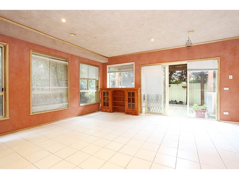 1 De Garis Lane, Roxburgh Park VIC 3064