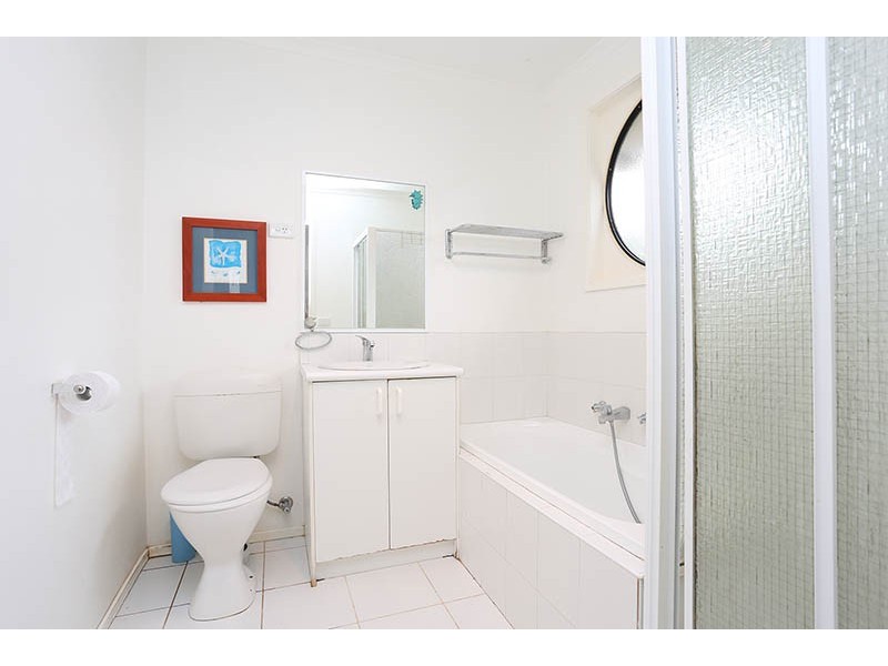 1 De Garis Lane, Roxburgh Park VIC 3064