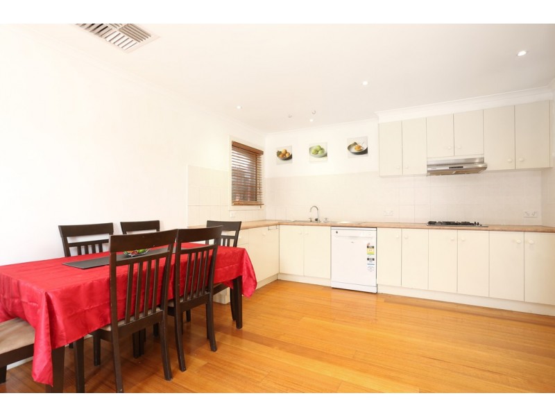 14 Aquila Grove, Roxburgh Park VIC 3064