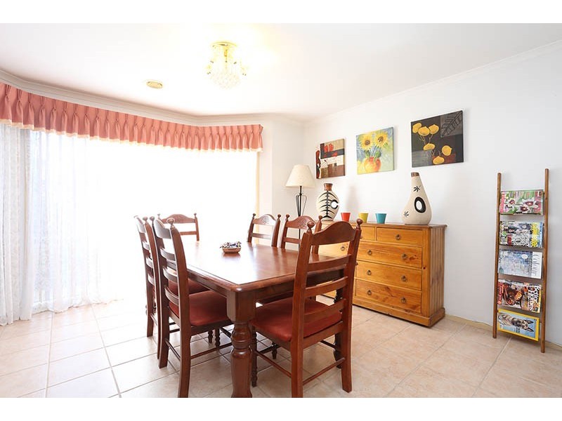 12 Emerson Court, Roxburgh Park VIC 3064