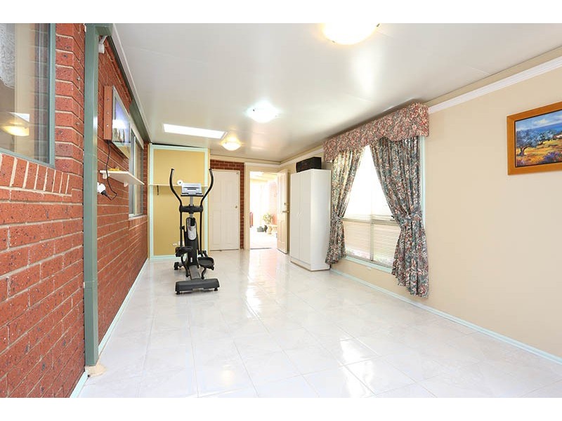 12 Emerson Court, Roxburgh Park VIC 3064