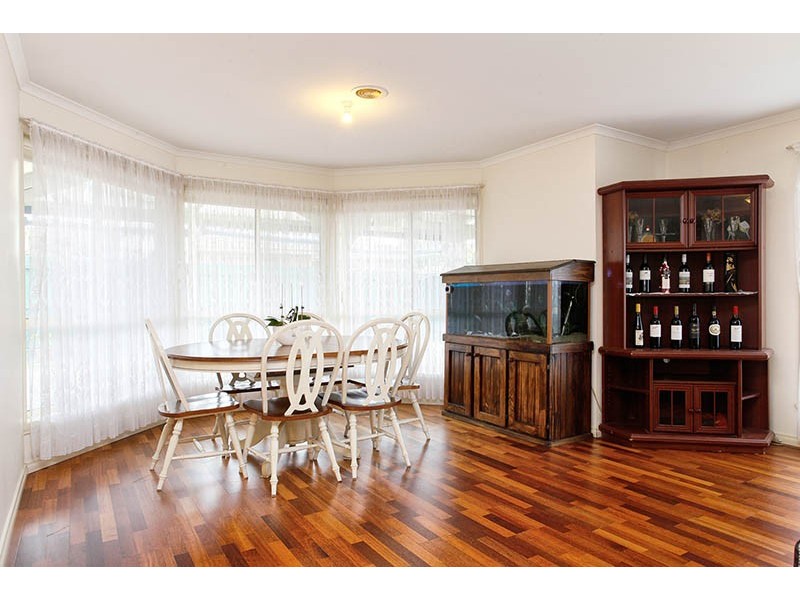 12 Salween Crescent, Roxburgh Park VIC 3064