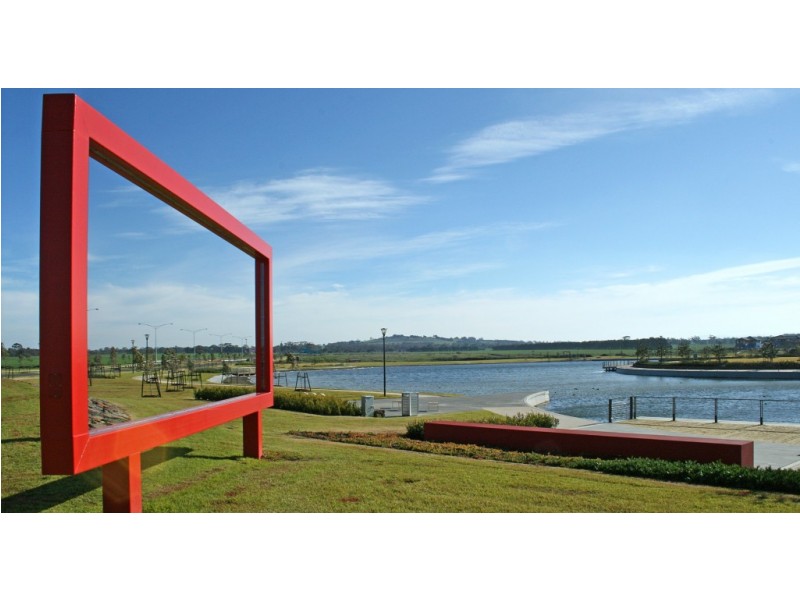 33 Mallard Circuit, Craigieburn VIC 3064