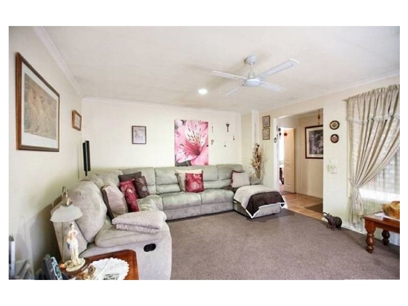 14 Merrigan Crt, Roxburgh Park VIC 3064