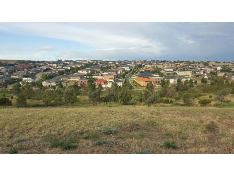 33 Linlithgow Way, Greenvale VIC 3059