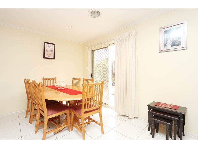 22 Rhine Drive, Roxburgh Park VIC 3064