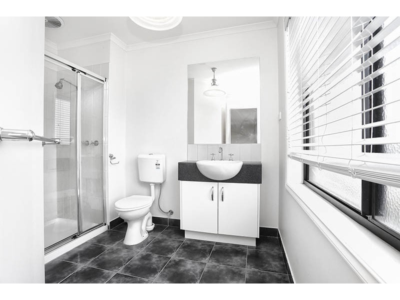 55 Hayfield Road, Roxburgh Park VIC 3064