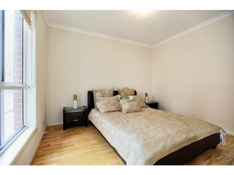 5/35 Rokewood Cres, Meadow Heights VIC 3048