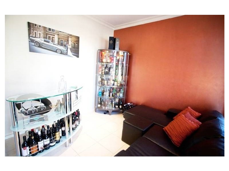 91 Ravenhill Blvd, Roxburgh Park VIC 3064