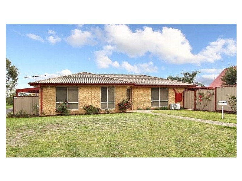 12 Haite Place, Roxburgh Park VIC 3064