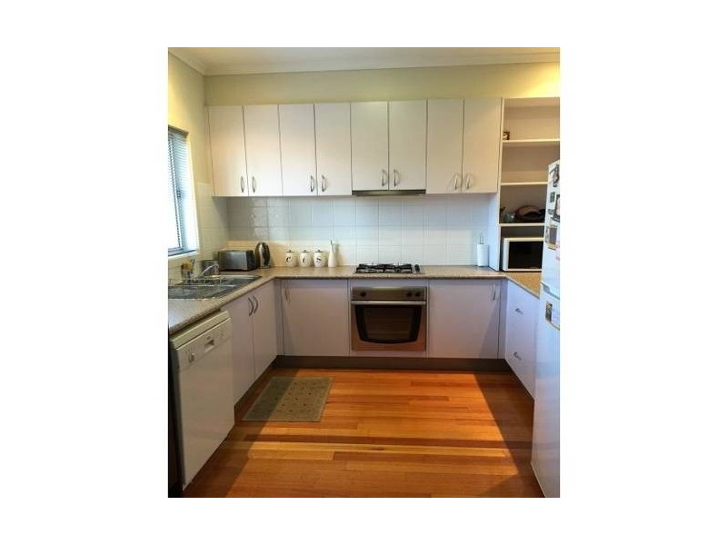 17/67 Ravenhill Blvd, Roxburgh Park VIC 3064