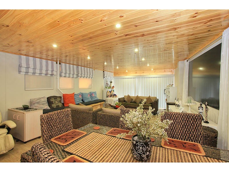 13 Glenmaggie Court, Meadow Heights VIC 3048