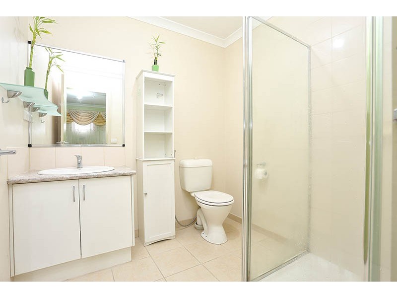 96 Hayfield Road, Roxburgh Park VIC 3064