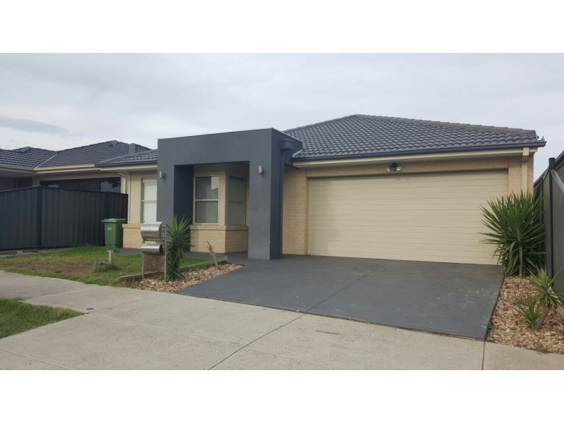 6 Katusra Retreat, Roxburgh Park VIC 3064