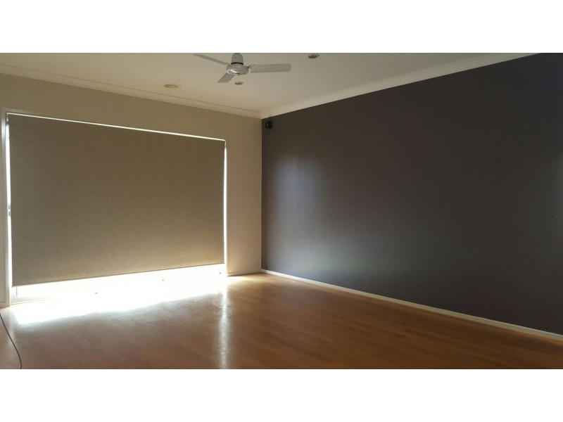 6 Katusra Retreat, Roxburgh Park VIC 3064