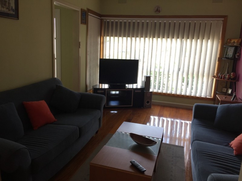 18 Warwick Rd, Pascoe Vale VIC 3044