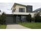 8 Wintersun Crt, Roxburgh Park VIC 3064