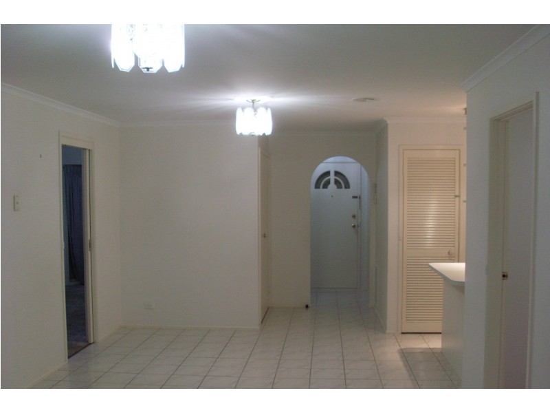 6 Terrell Court, Roxburgh Park VIC 3064