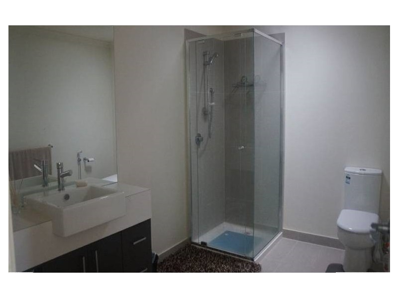 73 Sahi Cres, Roxburgh Park VIC 3064