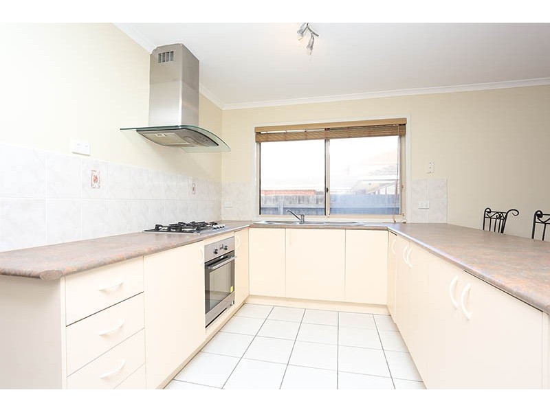 23 Centaurus Avenue, Roxburgh Park VIC 3064