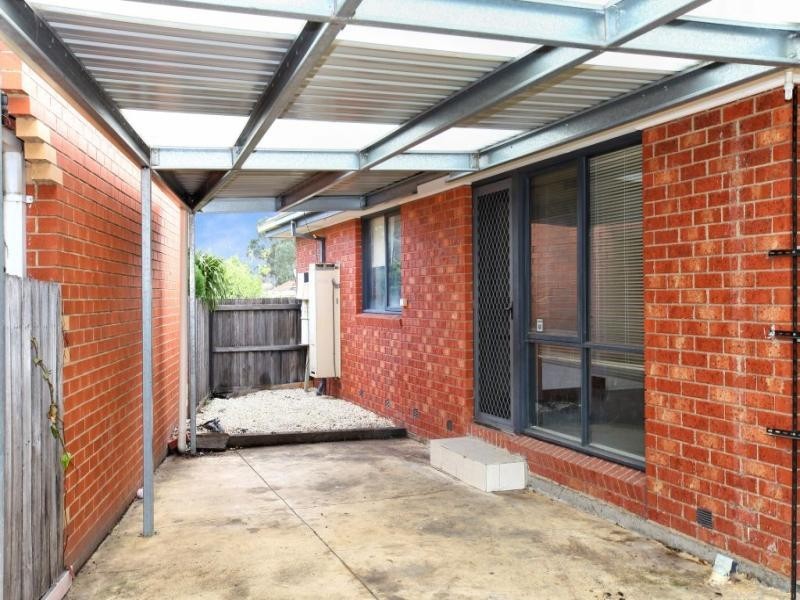 1 Harvey Court, Roxburgh Park VIC 3064