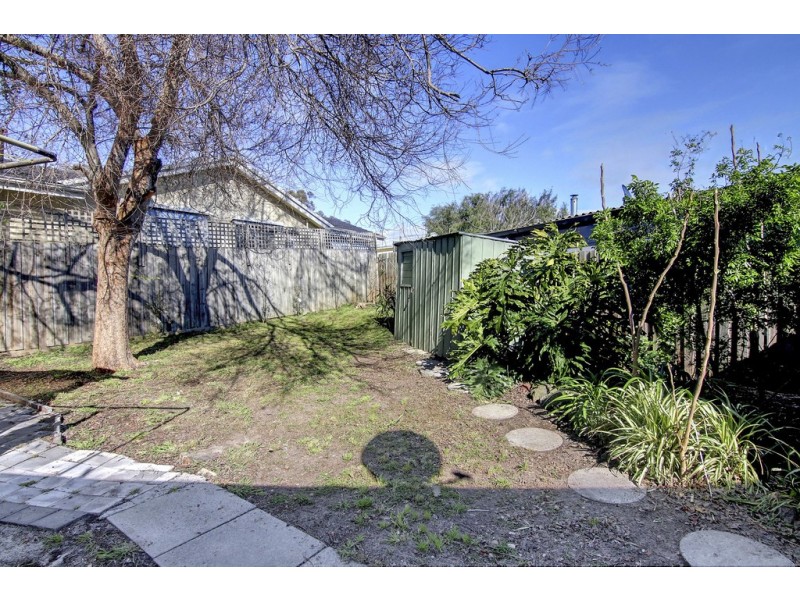 120 Karingal Drive, Frankston VIC 3199